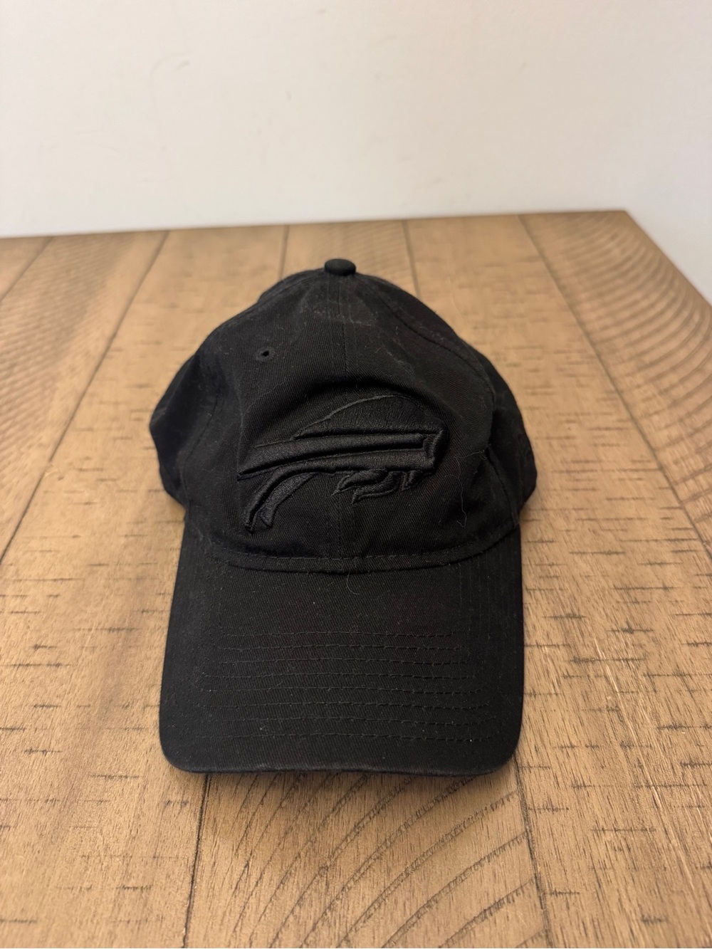 New Era Black Buffalo Bills Embroidered Logo Cap